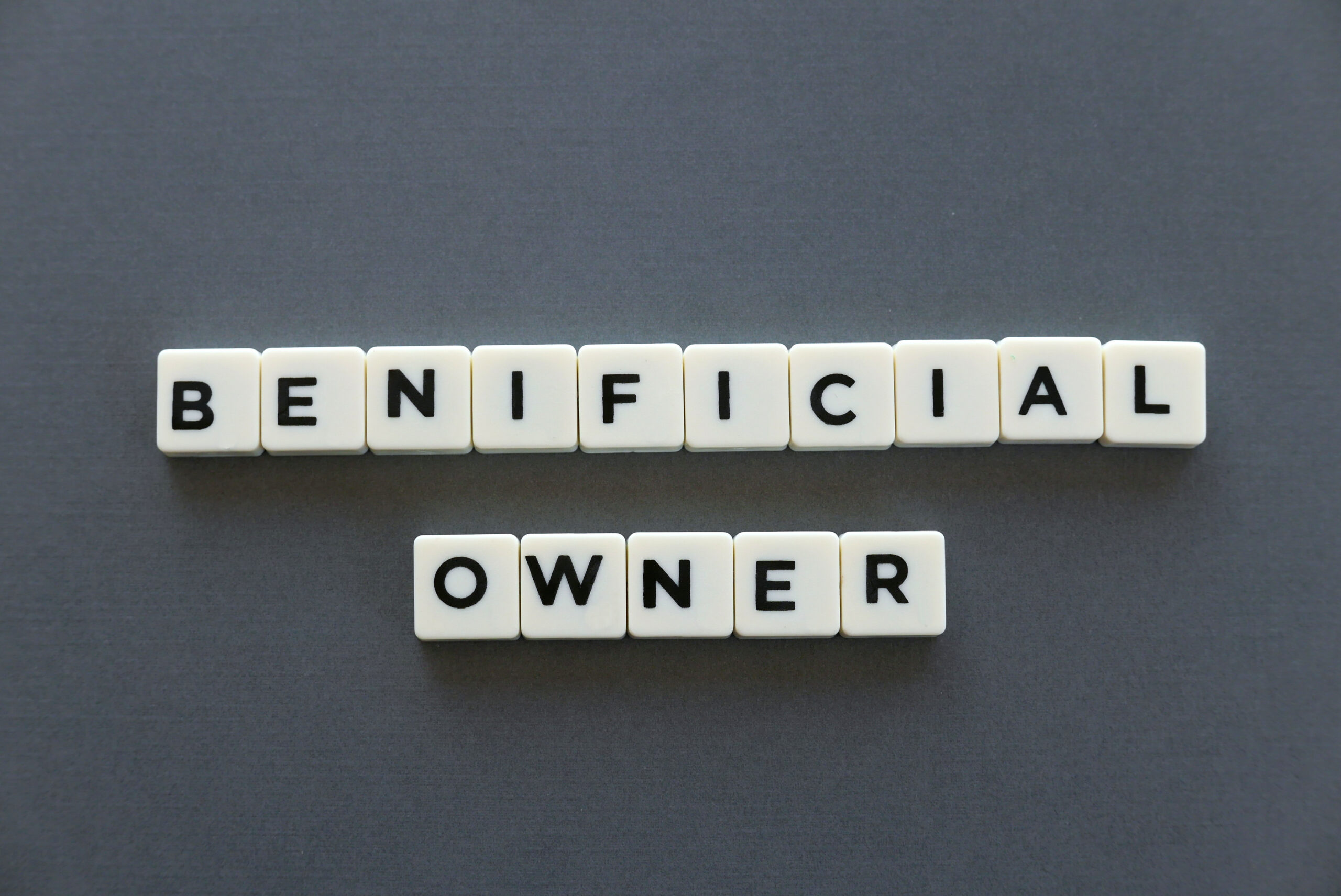 Beneficial Owner Beneficiario Final