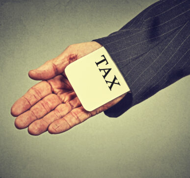 Tax Strategies and Schemes to Avoid Taxes Estrategias y Esquemas Tributarios para Evitar Impuestos